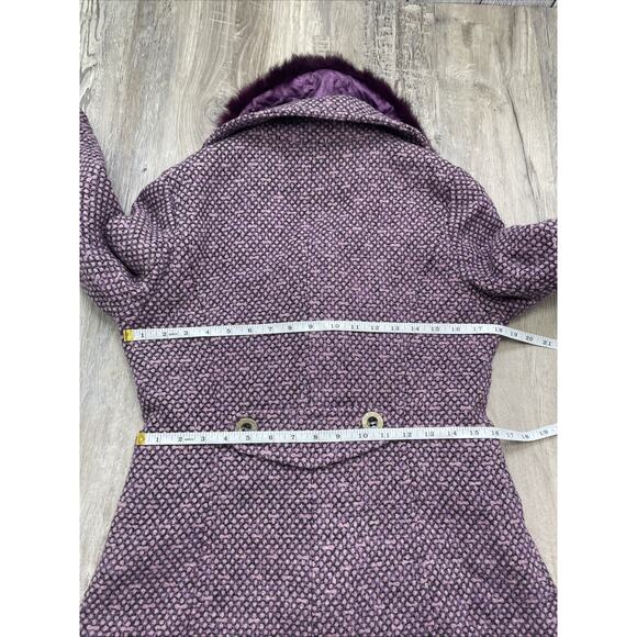Yiteer Lisha 42 Coat Long Furr Collared Toggle Purple Jacket Womens small sizing - Picture 8 of 16